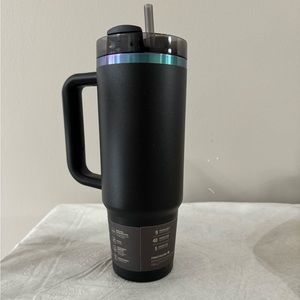 Stanley Black Chroma Collection  30 oz